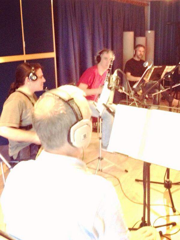 Últim dia de gravació de la #Cobla Catalana als Estudis Aurha. <a href="/ivooller/">Ivó</a> @Marceldelapipa <a href="/HeuraGaya/">Heura Gaya</a> <a href="/quimrutllant/">quim rutllant 🎗</a>