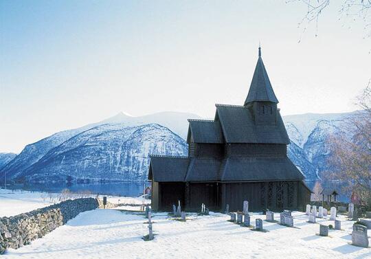 Urnes Stavkyrkje ウルネスの木造教会 日本最大級のsns映え観光情報 スナップレイス