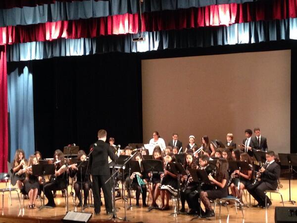 AISE_MidSchool's tweet photo. 7th and 8th grade band playing Big Sky Round Up, sounding excellent! http://t.co/WnYjLHWbAv