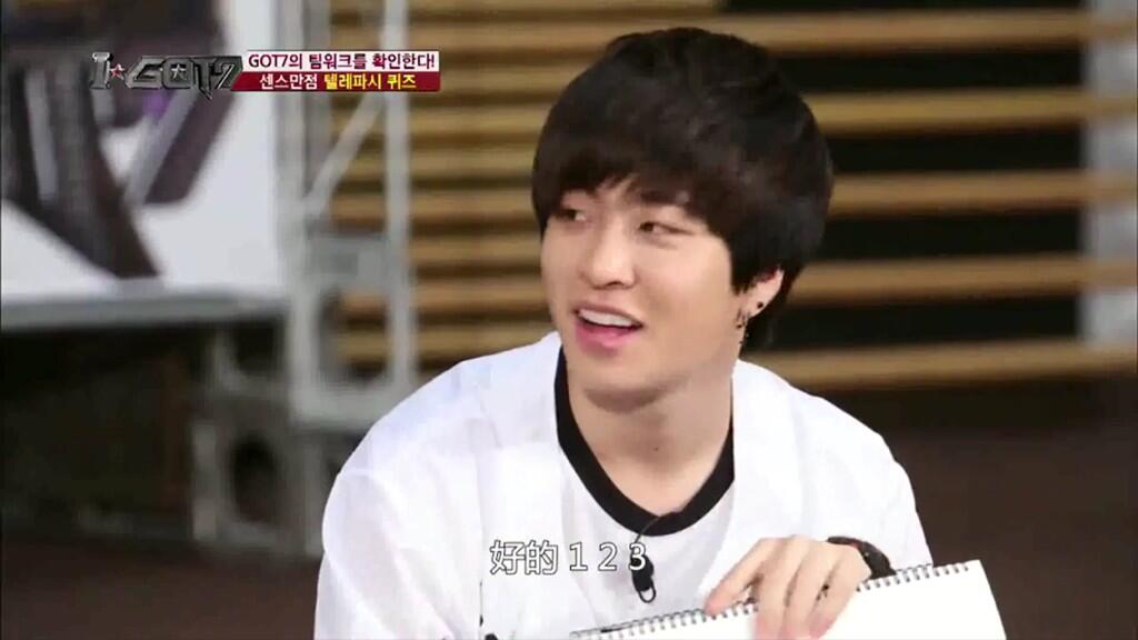 BpxH3K9CIAAUWbD.jpg:large