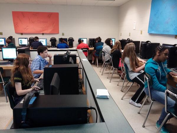KWrightVA's tweet photo. So many interesting tweets about our Chesapeake Bay at #qlmscbv14  @jmeebuckley http://t.co/31UWmJNiZw
