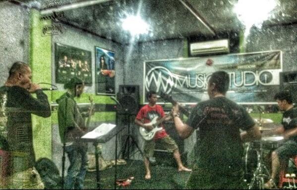WM STUDIO tweet media