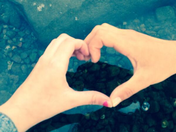 soder_sara's tweet image. Really hot today ❤️ it's 31•C ❤️😧