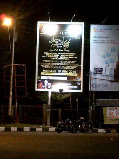 Baliho2 <a href="/LoenpiaJazz/">Loenpia Jazz</a> sudah bertebaran di jalanan kota semarang :)