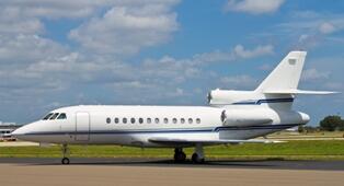 ExecuJetCharter's tweet image. Falcon 900 transient in Maui #execujetdisptch, #execujetcharter