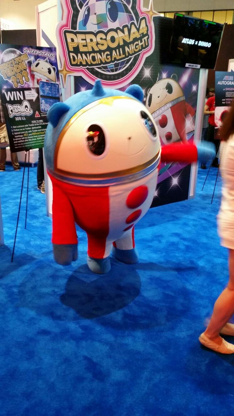 Bpy0IAUCQAAT27l.jpg:large