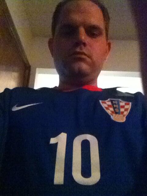 Mattyice816's tweet photo. @joeyduecesoptic ready for the World Cup. Go hrvatska modric#10 #fighting Vatrenis http://t.co/a9OUojQEF3