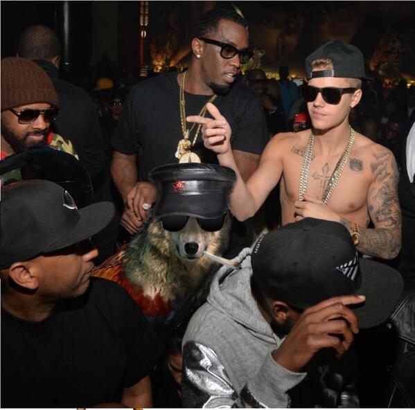 mishacollins's tweet image. hey Wooster, not cool! @gishwhes does't condone underage use of drugs, nor do we condone hanging with @justinbieber!