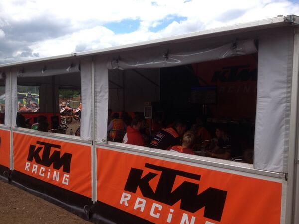 vmxmoto113's tweet photo. Sweet day had at the 2015 KTM SX model launch at Apex http://t.co/6QUieAkovS
