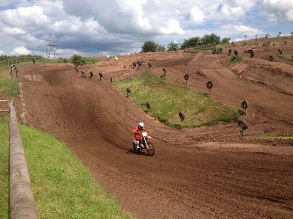 vmxmoto113's tweet photo. Sweet day had at the 2015 KTM SX model launch at Apex http://t.co/6QUieAkovS