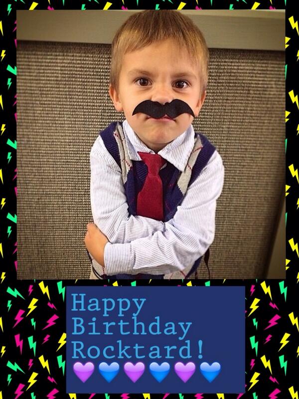 JemTard's tweet photo. #HappyBirthdayRocktard @shaycarl WITH LOTS OF LOVE FROM ENGLAND 💝 http://t.co/gcSm5R15Du