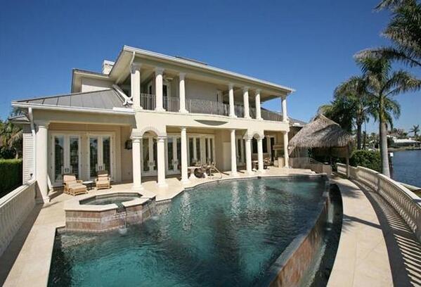 Larry Bird's #Pacers have lost bid for NBA title but his Naples FL home is for sale $4.8 mill bit.ly/SKWw4V