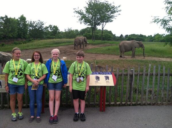 BoilerVetCamp's tweet photo. Check out those elephants! #TeamPig #indyzoo #bvc2014 #lifeatpurdue http://t.co/b1JpfDwIbn