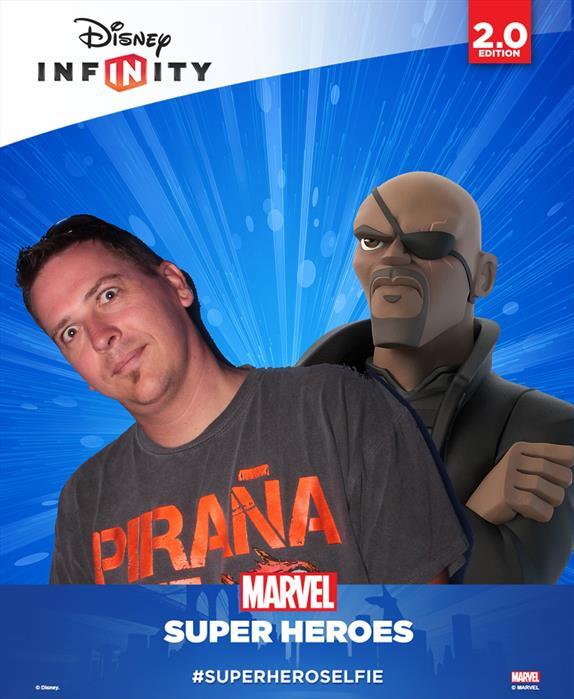 maarteninla's tweet photo. My #SuperHeroSelfie with @DisneyInfinity at #E3! Bring on the #DisneyInfinity: Marvel Super Heroes! http://t.co/Shkn4EYVVD