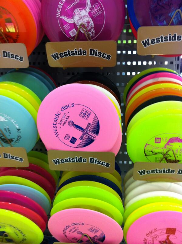 DiscGolfDummies's tweet image. I just love the colours #frisbeegolf #discgolf #summerfun