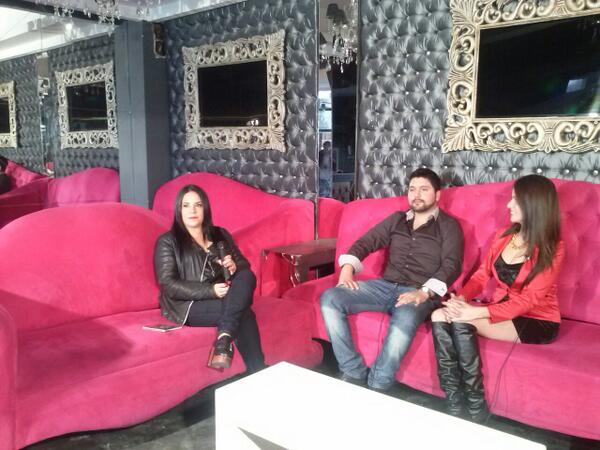 Mariann_Garrido's tweet photo. Grabando @VoxPopuliTele con @cecipaliza de invitada!! :) http://t.co/AEnO1nT0eH