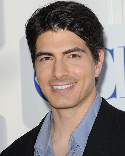 bande_annonce's tweet photo. Dane Cook et Brandon Routh joueront dans le thriller "400 Days" http://t.co/FgDu2eNJSD