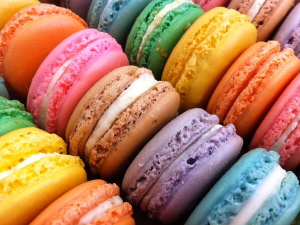 flavorcupcakery's tweet image. Why travel to Paris for French Macarons... Follow FLAVOR to find the best Macarons in your very own neighborhood!