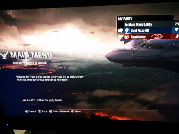 Tiephlosion's tweet image. #throwback #hype @halo #gettingbackinthegame @Aribiterrr