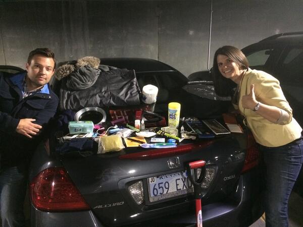 powercatblitz's tweet photo. #PrepareKC #Centurions10 food, flashlight, crank radio, cell phone with battery backup, toiletries, cash, keys, meds http://t.co/bvX5KNVHII