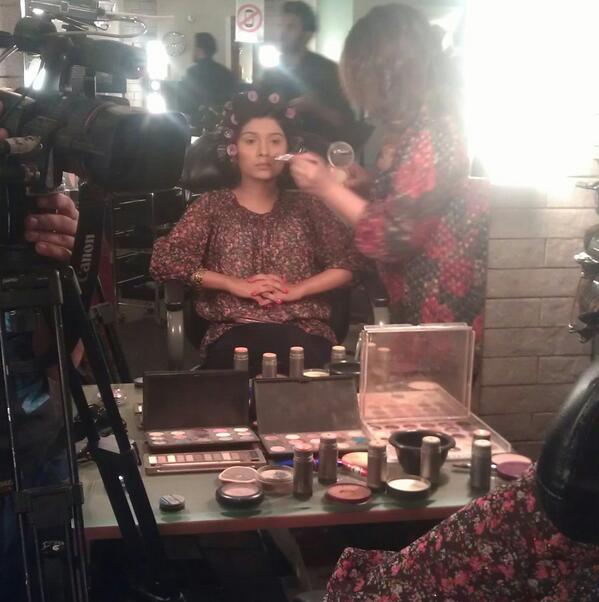 hinaaltafkhan's tweet image. #makeup #tipsandtricks #newsegment #comingsoon @arymusiktv  #girlsrepublic  -All about makeup- 
-Done with our shoot-