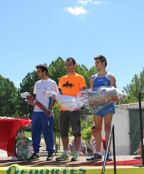 deportesavila's tweet photo. Roberto Rubén Jiménez y Pilar Álvarez vencen en el cross de Villaflor
http://t.co/w9muNkgVAt http://t.co/VUyvmbrJYP