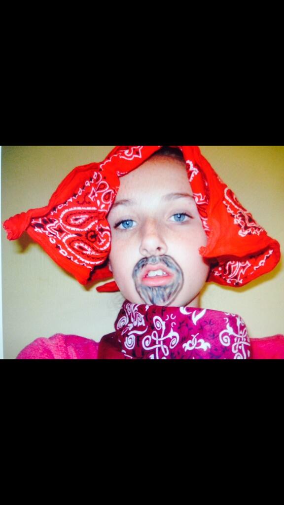 TheAndreaCozzi's tweet photo. when the party is country themed and you show up like "hey guys I'm here" http://t.co/Cier02Rq85