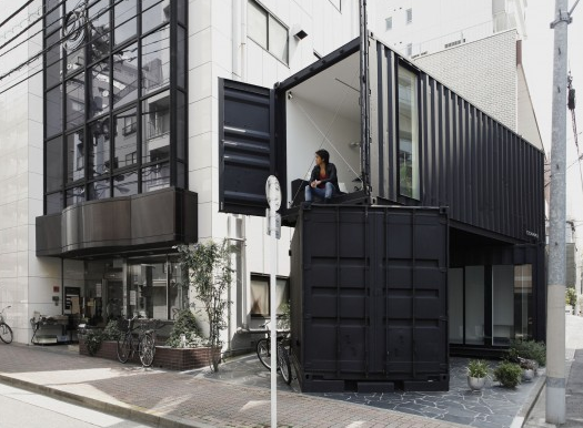 Opus_Arch's tweet image. Another use for shipping containers #office #gallery @ArchDaily