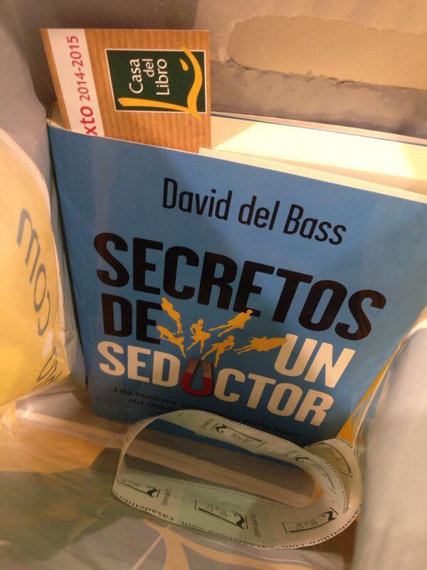 libroSDUS's tweet image. Alguien acaba de hacerse con SECRETOS DE UN SEDUCTOR para tener más éxito estas vacaciones!