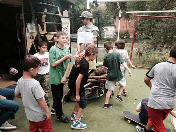 BunkerSkatepar1's tweet image. il miglior #skater...arrosto #danzadelsole #ritomagico #poveronich #skatecampbunker