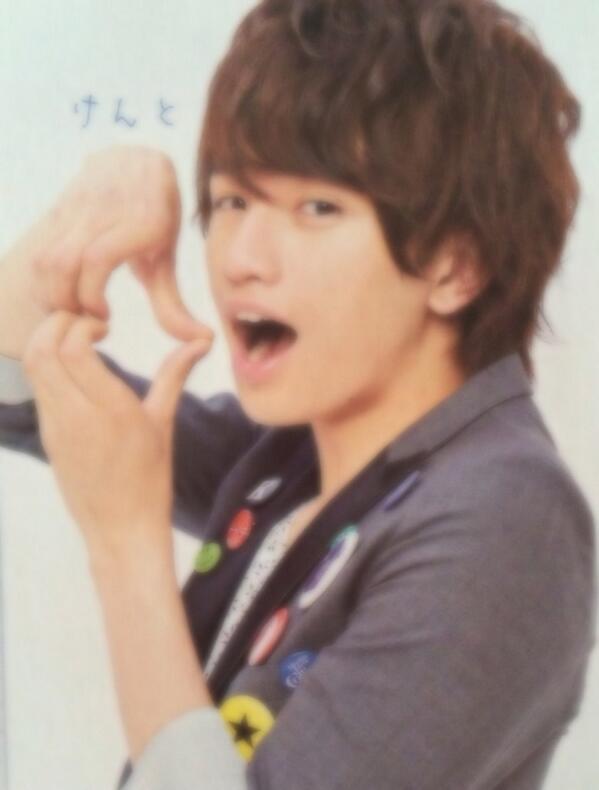 King__nK's tweet photo. ✯*

     QueenとJokerはどこにいる .. ?
   
         大切できるまで遊び人☜

遊び人 / 右固定 / 一般拒否 / 女也苦手

  これが僕たちのね運命なんだよ .. 。

. http://t.co/Tdy206ISq1