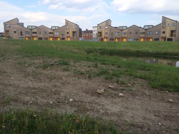 rowanresident's tweet photo. @CrestNicholson great quality changed site managers 6 times at Rowan Park and left so many errors http://t.co/yWP1LO37P5