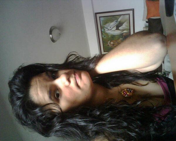 Maripsch's tweet photo. Cabello rebelde.. http://t.co/i1yVXg9IQk