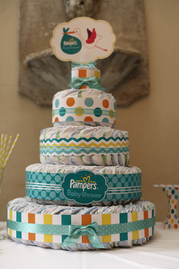 Comunidad Pampers on Twitter: "¿Qué tal una torta de pañales para decorar  tu Baby Shower? Aprende cómo hacerla aquí: http://t.co/aykoPElqW8  http://t.co/AA2hREK3wE" / Twitter