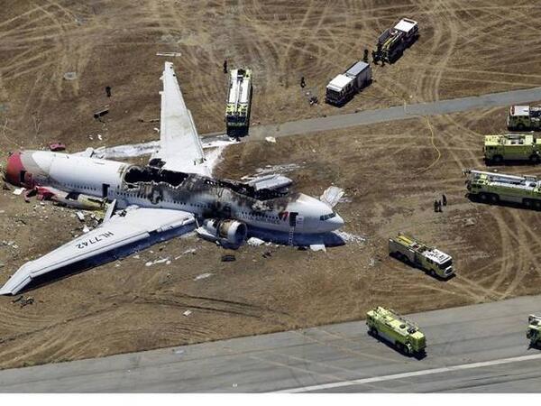 Авиакатастрофа январь. 1 Июля 2002 авиакатастрофа. Asiana Flight 214. Авиакатастрофа над Боденским озером 2002. Боденское озеро авиакатастрофа.