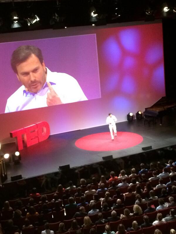 emc_de's tweet photo. Großartige Rede von #simonanholt  Mit ersten Ergebnnissen des http://t.co/pOr7KEMX13 - Index. #TEDSalon http://t.co/IUqVLFiwPl