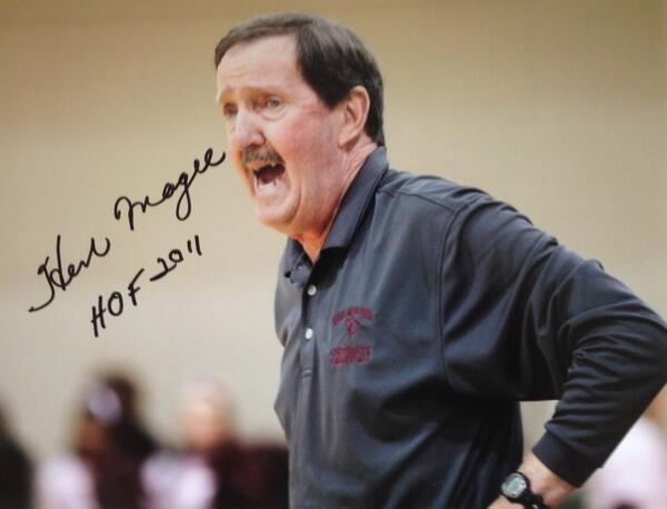 Today @ #HGSkills Shooting Camp, players where given hands on instruction by @PhilaURams HOF coach Herb Magee