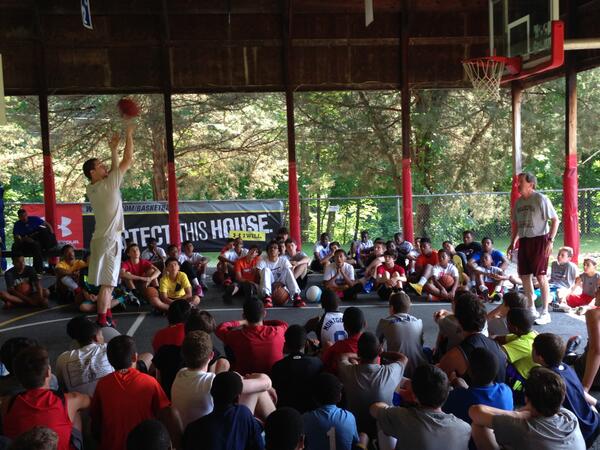 <a href="/NewkirkMatt/">Matt</a> (Dakota Ridge HS, CO/2016) demonstrating with @PhilaURams coach Herb Magee @ #HGSkills Shooting Camp