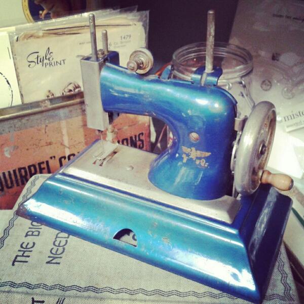 Mister Bee Vintage tweet media