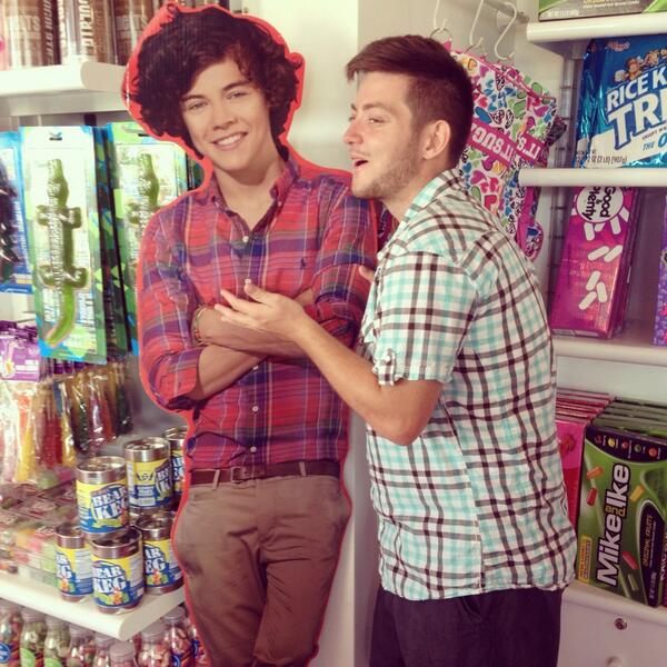 FlockaSad's tweet image. My girlfriend on the bus be like