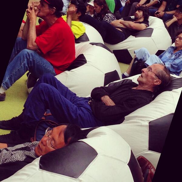 lemmings_n_lem's tweet image. Thanks for wasting the best seats in the house jerks! Lol #WordlCup2014 #CBCWorldCup #nonapping