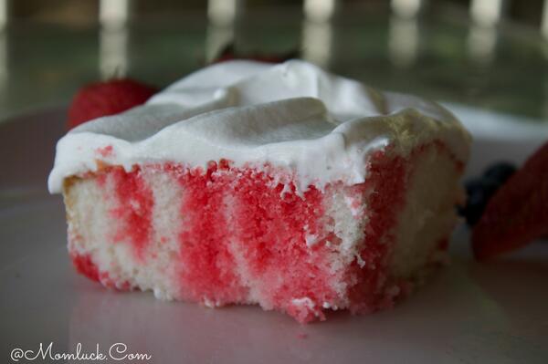 mellisaswigart's tweet image. Strawberry Poke Cake Recipe + Win a $100 Walmart Gift Card (5 winners) goo.gl/l9BJVO  #CookingUpGood #Foodie
