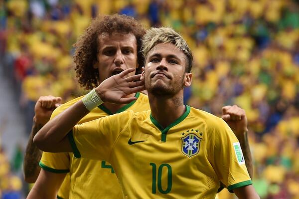 BBCSport's tweet image. HT: #CMR 1-2 #BRA &amp;amp; #CRO 0-0 #MEX. Brazil will win Group A if results stay the same. bbc.in/1o8Tk0y #WorldCup