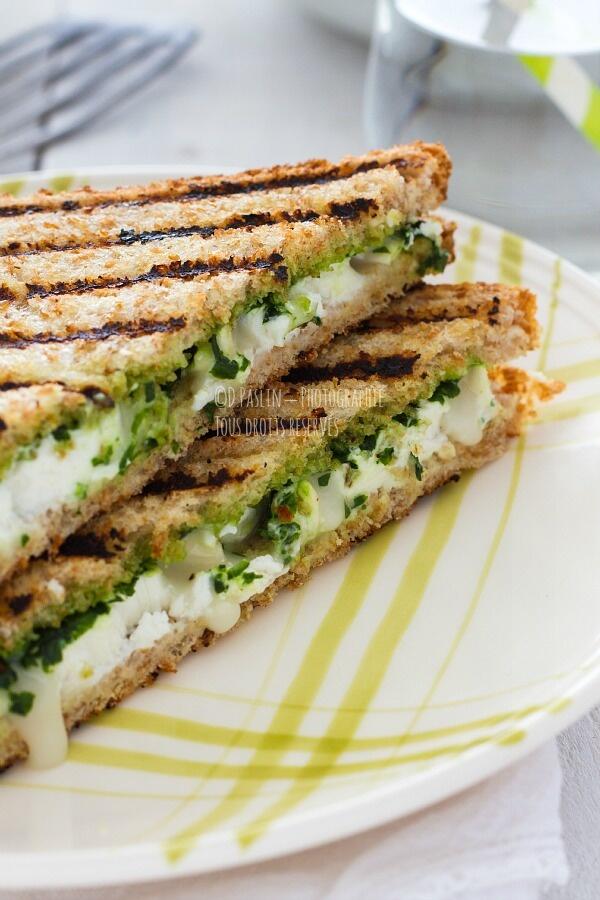 Today's Meatless Monday:Grilled Goat Cheese &amp; Pesto sandwich. Then get <a href="/DoodleBaker/">Amy</a>'s snickerdoodle icecream sandies!