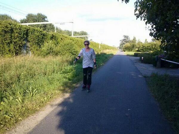 sandrawanders's tweet photo. Lekker rustig op de weg tijdens #nedchi http://t.co/9QHoVGTjJS