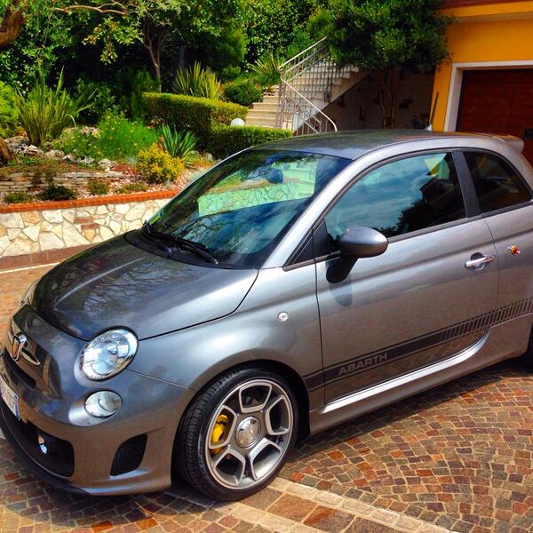 Somma88's tweet photo. #500abarth #magnificent grey with black abarth's stickers and yellow brake calipers #abarthisti #myabarth true love http://t.co/oCOGKciDaJ