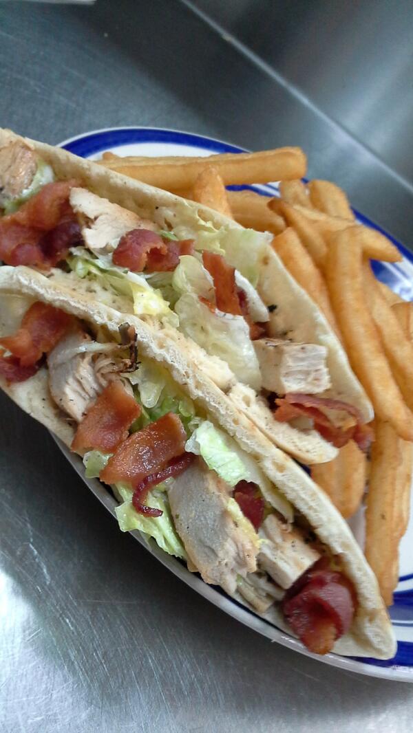 Tascalis's tweet photo. Grilled chicken bacon and ranch! DOUBLE YUM http://t.co/TCL5afn2BE