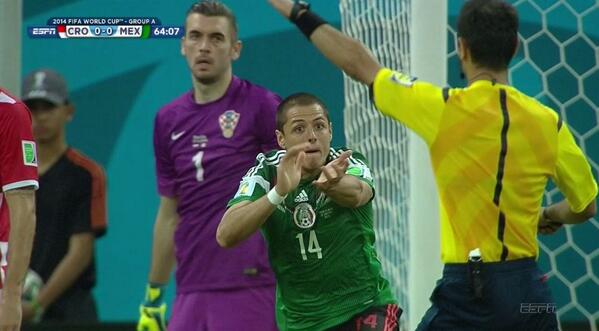 espn's tweet photo. This image says it all. #Handball http://t.co/PNa8f1RxZz