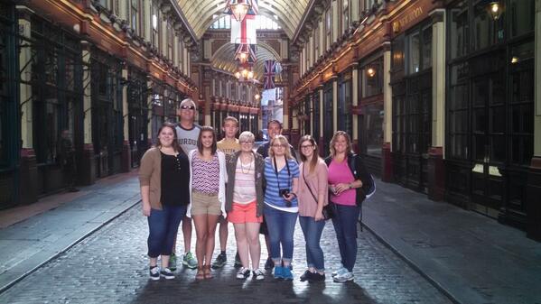rweisbach's tweet photo. Cool times in Europe with IDEAS students!  London and Paris down, Switzerland and Germany to go! http://t.co/z4YpejgBkM