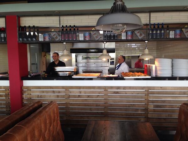 Happy chefs working away #bertspizzeria #happyhappyhappy
